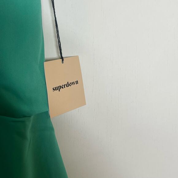 NEW Superdown Aimey One Shoulder Romper Women's Size Large Turquoise Bodice - Picture 14 of 14